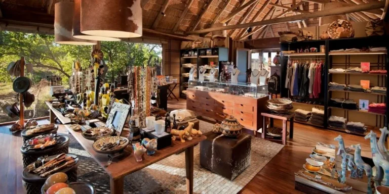 Luxury Safari Gear Shops USA: The Definitive Guide to Expedition Outfitting